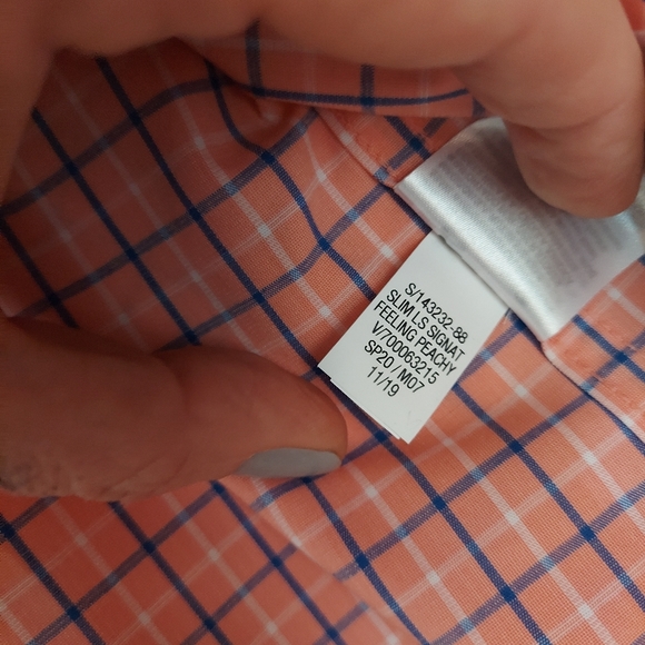 NWOT - Old Navy Button Down Signature Shirt Non Iron Slim Fit - Picture 5 of 5